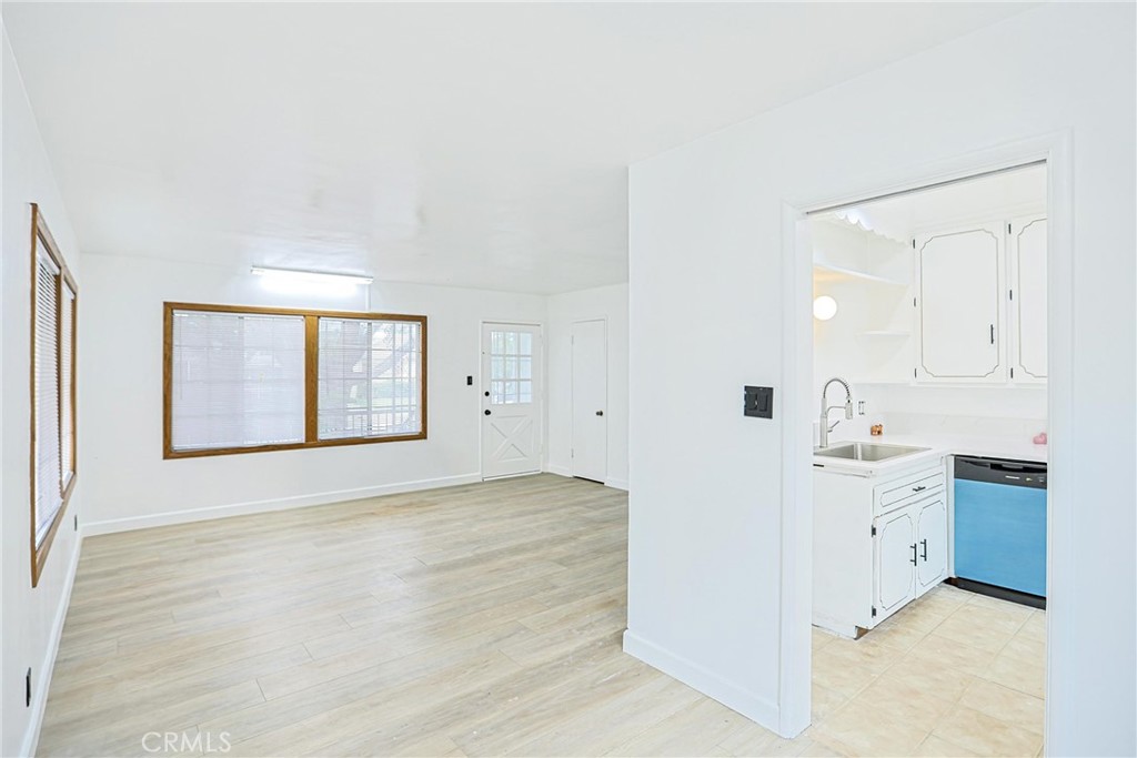 MLS #SB25275902 image #5