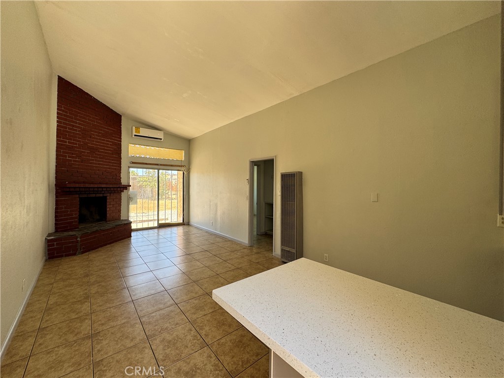 MLS #SB25275982 image #10