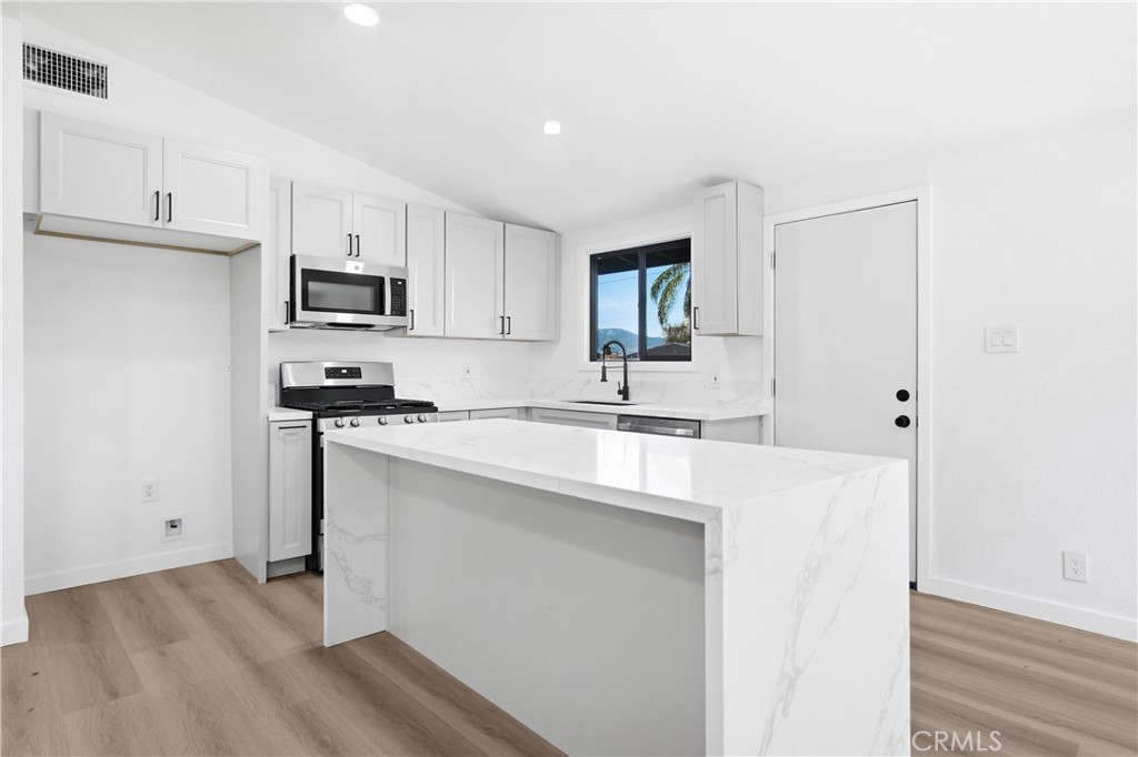 MLS #SB25276008 image #6