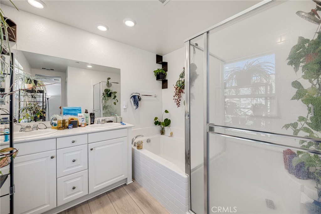 MLS #SB25276472 image #11