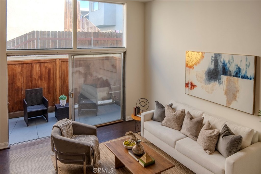 MLS #SB25276506 image #2