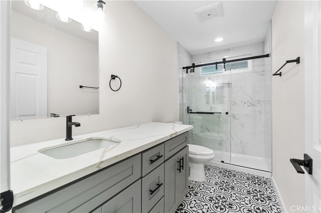 MLS #SB25276587 image #12