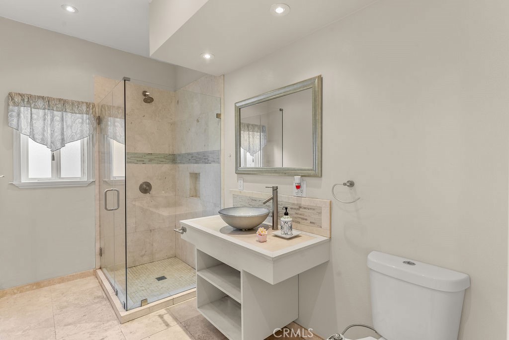 MLS #SB25276647 image #13