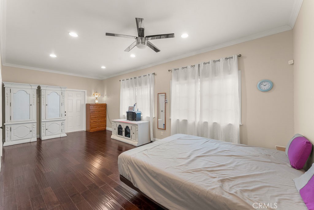 MLS #SB25276647 image #14