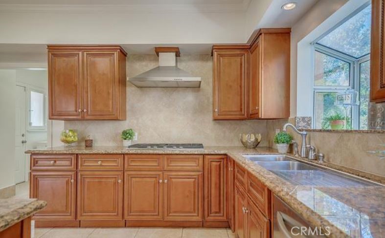 MLS #SB25277176 image #5