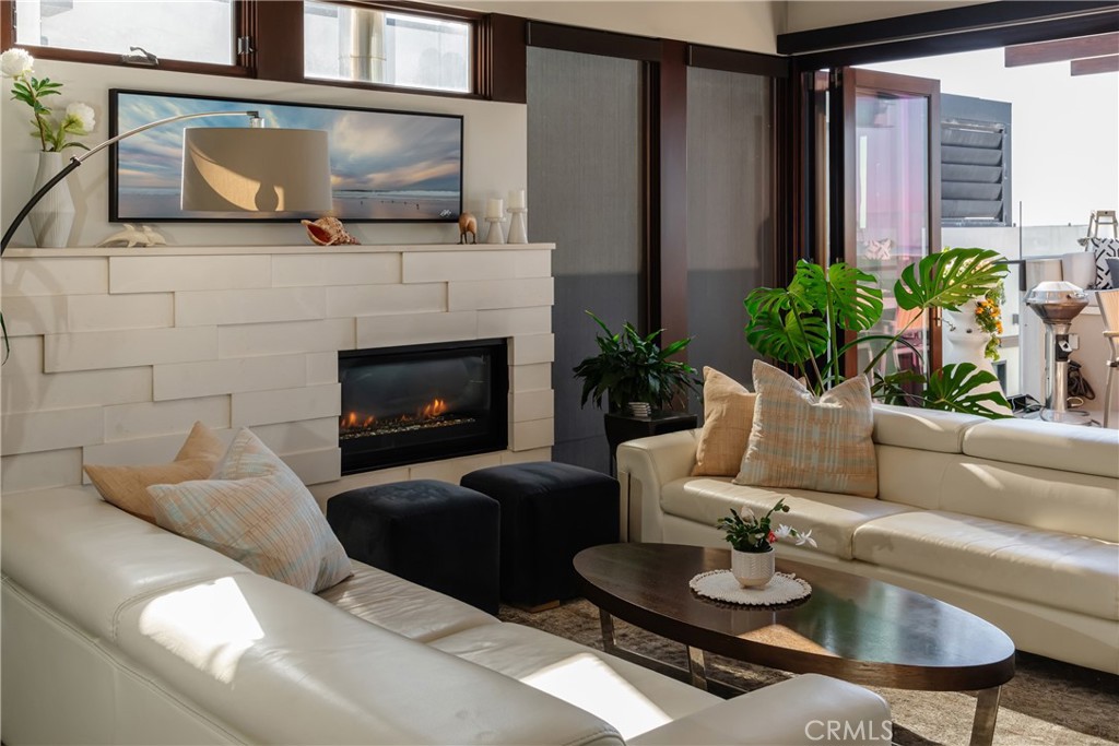 MLS #SB25277350 image #8