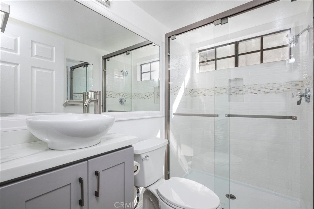 MLS #SB25277670 image #9