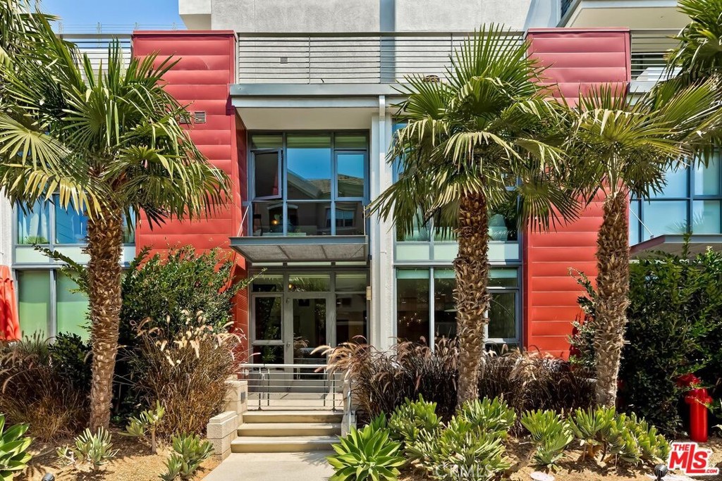 MLS #SB25277846 image #24