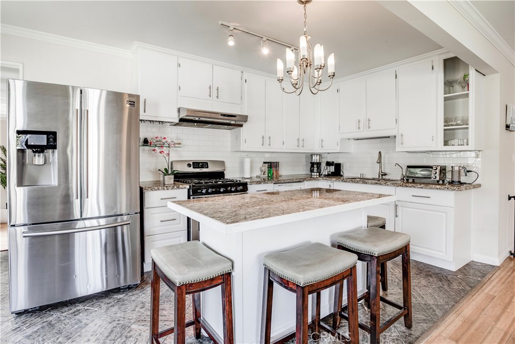 MLS #SB25277870 image #1