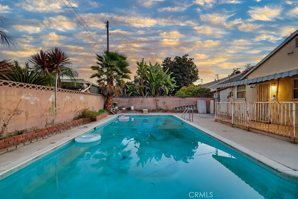 MLS #SB25278301 image #1