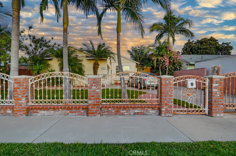 MLS #SB25278301 image #2