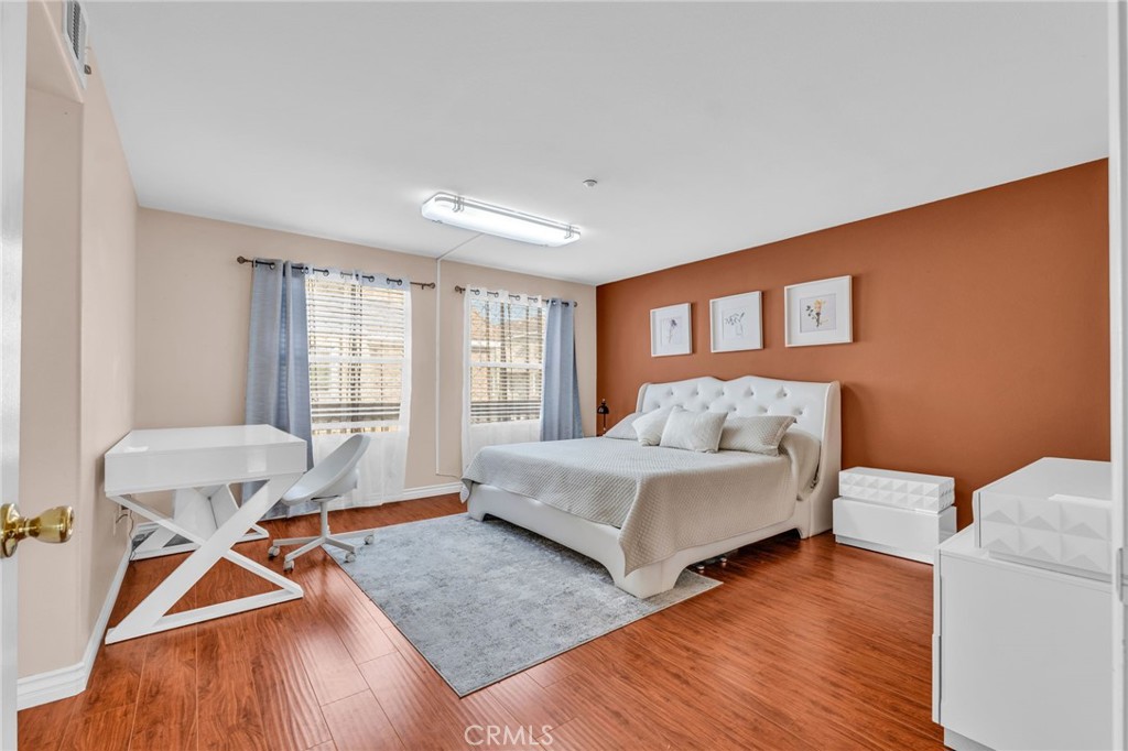 MLS #SB25278302 image #7