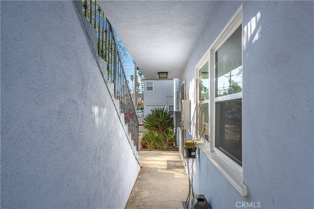 MLS #SB25278411 image #3