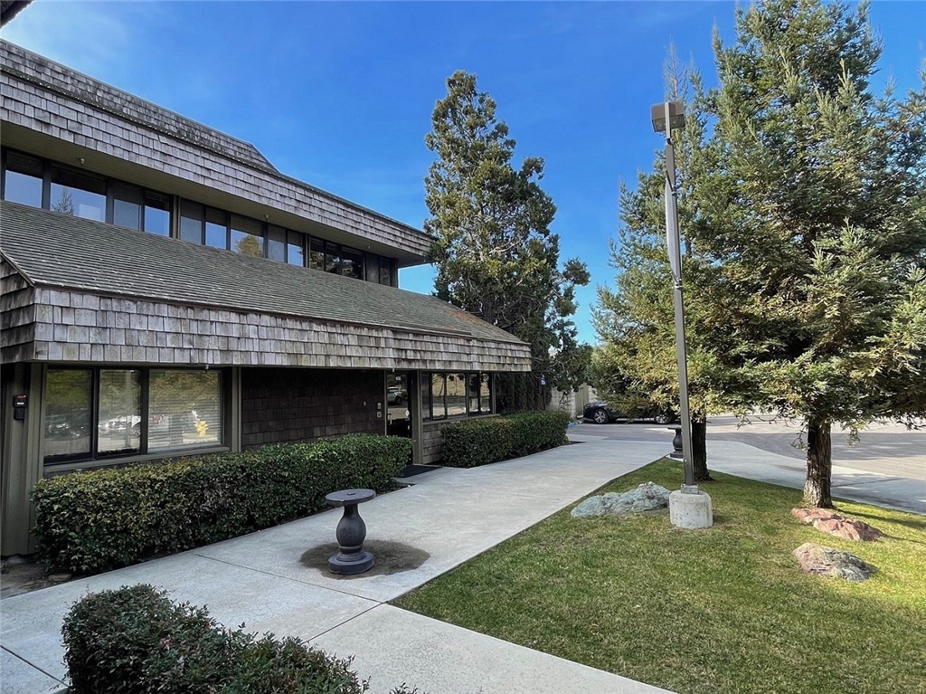 MLS #SC25005838 image #0