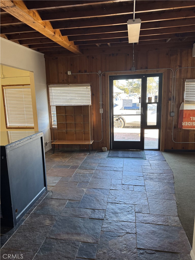 MLS #SC25008801 image #8