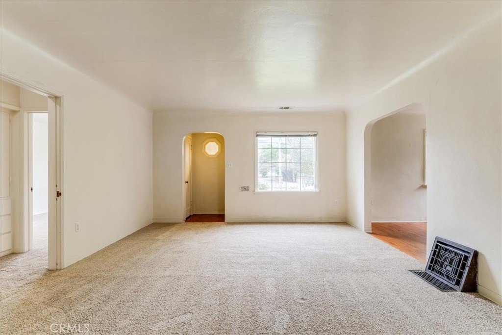 MLS #SC25039331 image #8