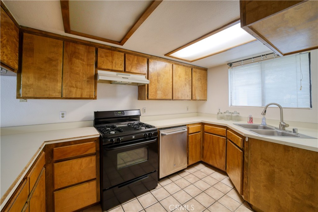 MLS #SC25053800 image #5