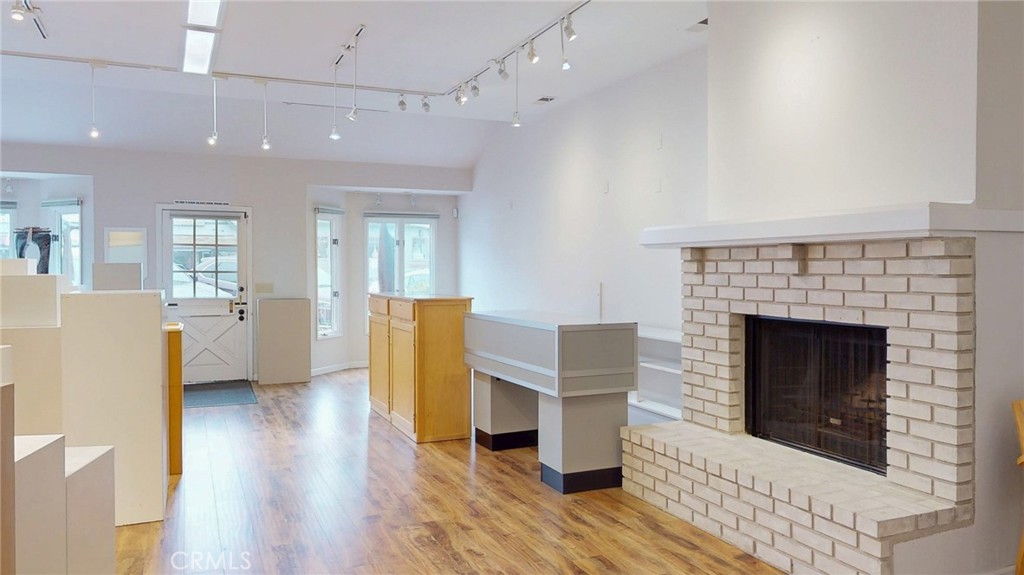 MLS #SC25070362 image #9