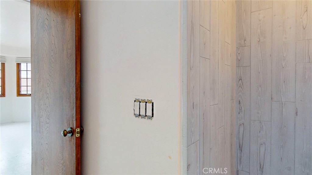 MLS #SC25082257 image #12