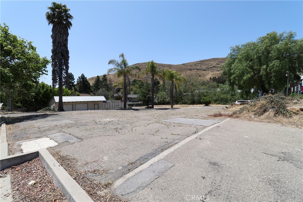 MLS #SC25090567 image #9