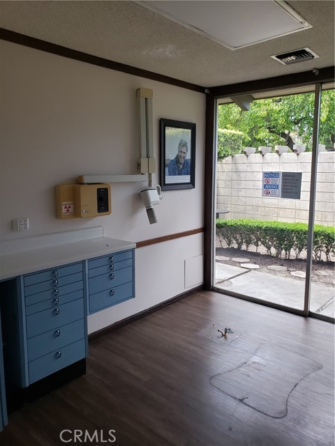 MLS #SC25140386 image #5