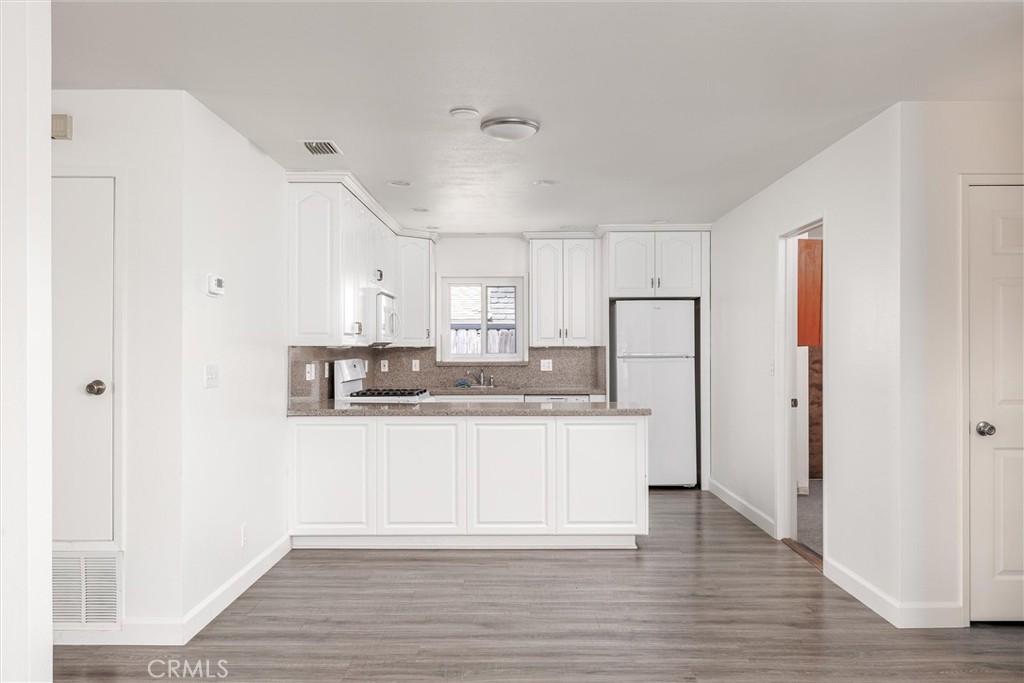 MLS #SC25171402 image #5