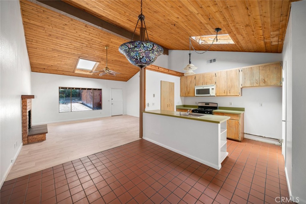 MLS #SC25185893 image #5