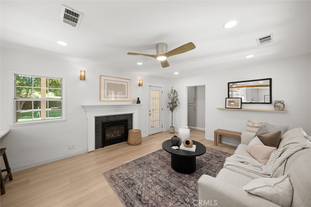 MLS #SC25187018 image #10