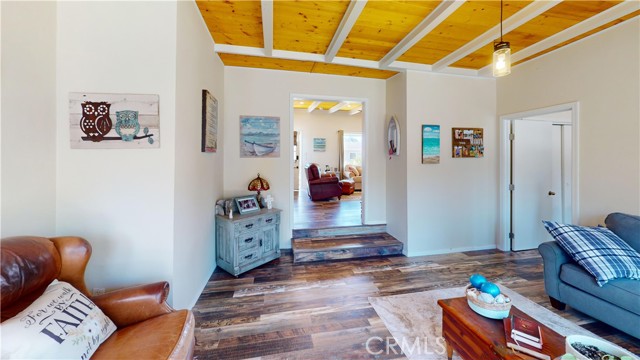 MLS #SC25214595 image #9