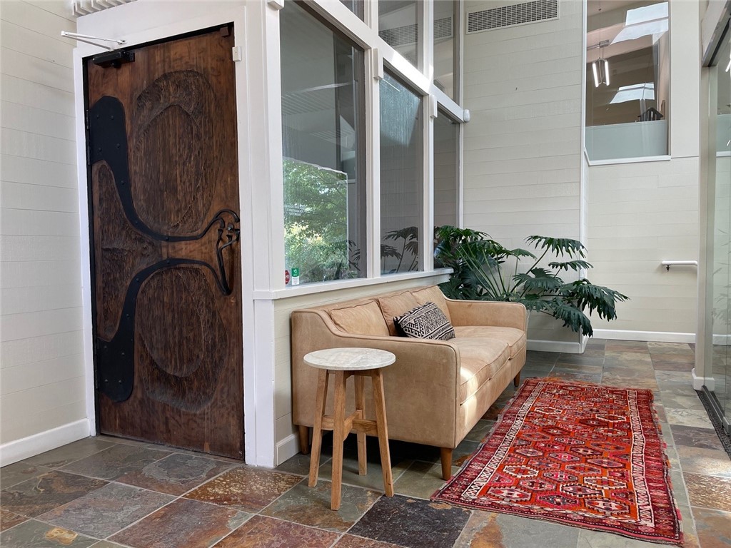 MLS #SC25143978 image #2