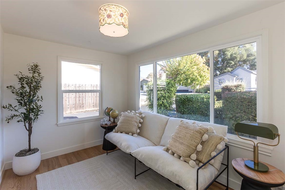 MLS #SC25252571 image #9