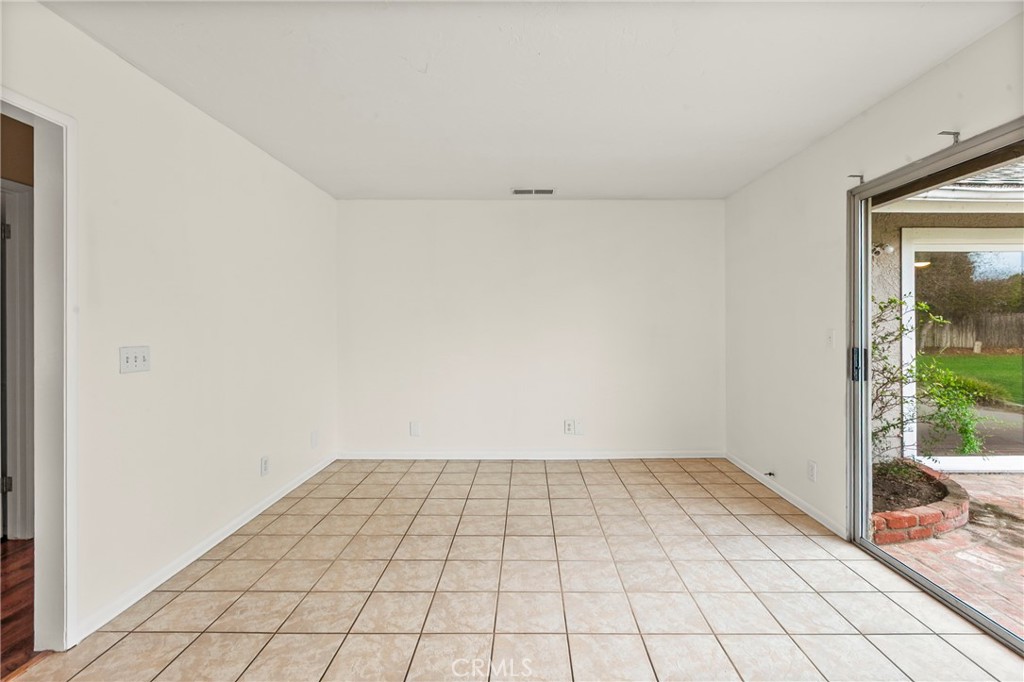 MLS #SC25260767 image #9