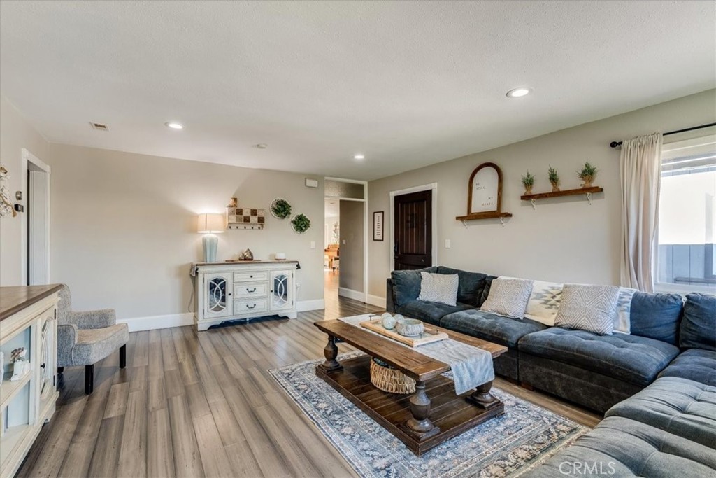 MLS #SC25267696 image #12