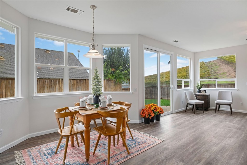 MLS #SC25267752 image #9