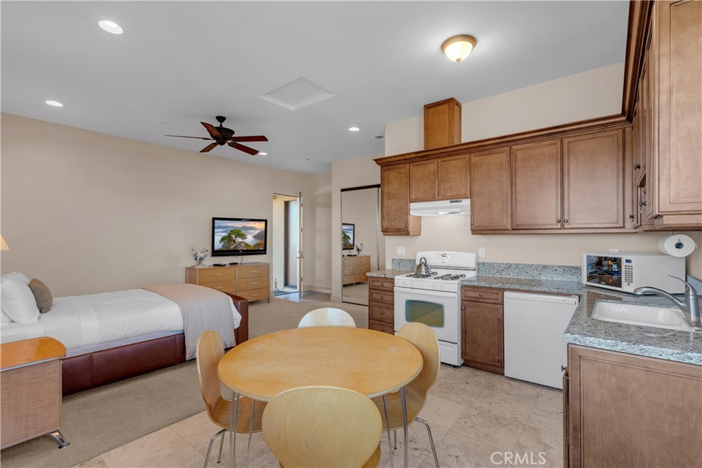 MLS #SC25273793 image #17