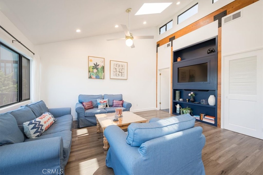 MLS #SC25274772 image #5