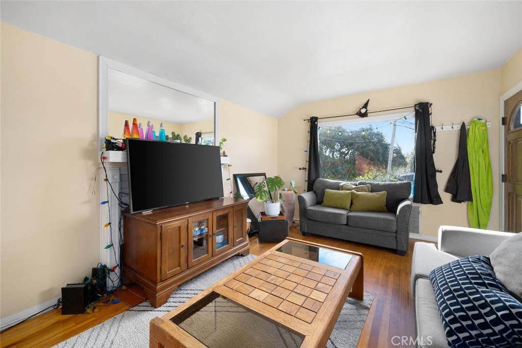 MLS #SC25274858 image #3