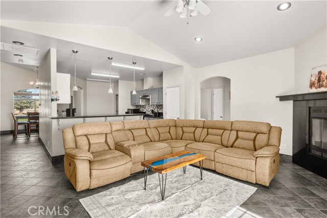 MLS #SN25258094 image #1