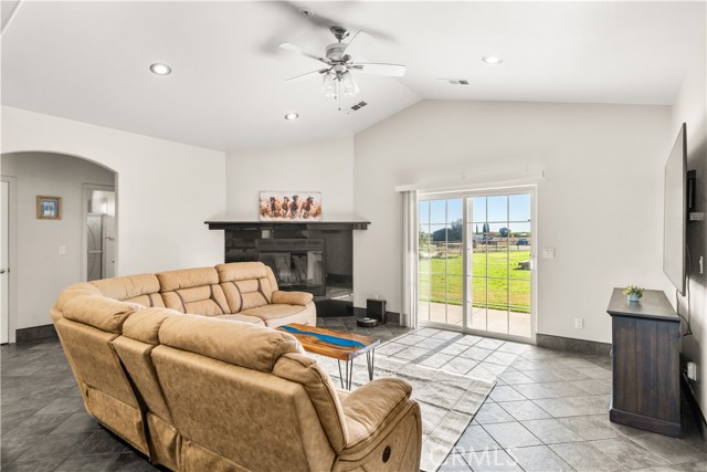 MLS #SN25258094 image #2