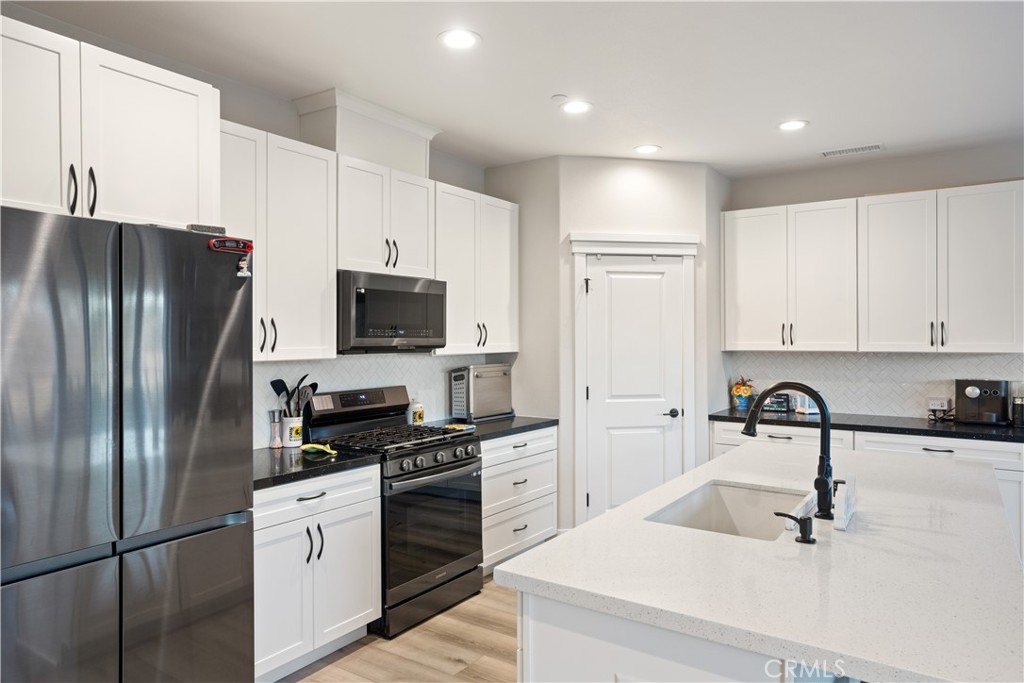 MLS #SN25264002 image #8