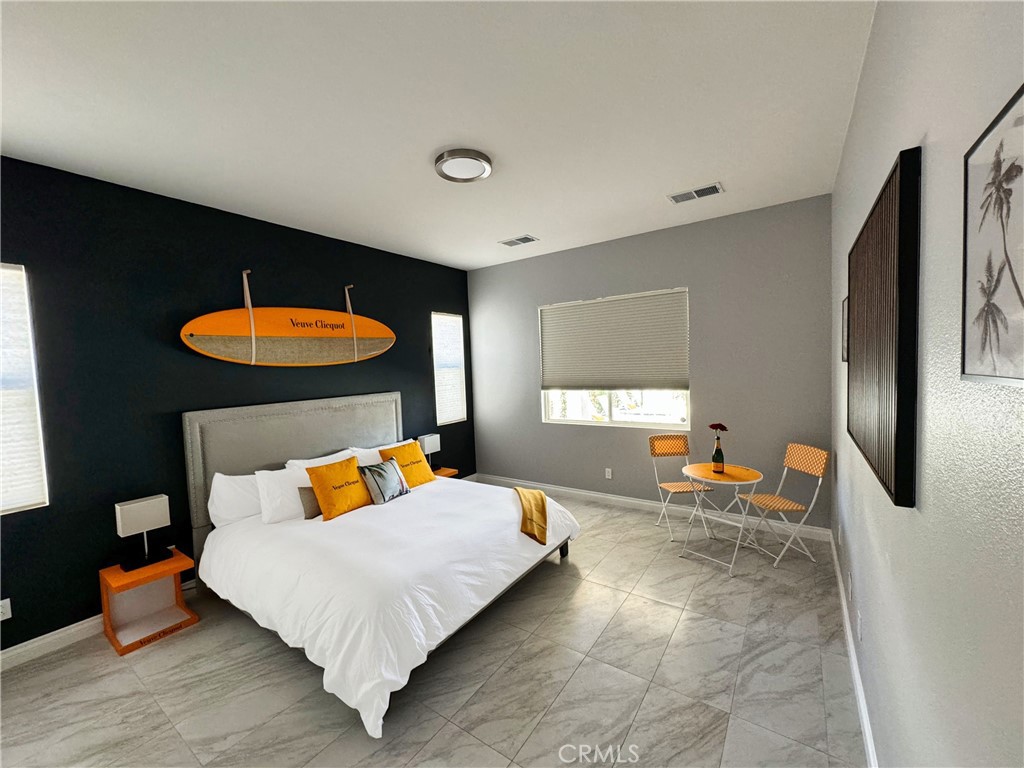 MLS #SR24122703 image #3