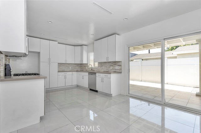 MLS #SR24177987 image #9