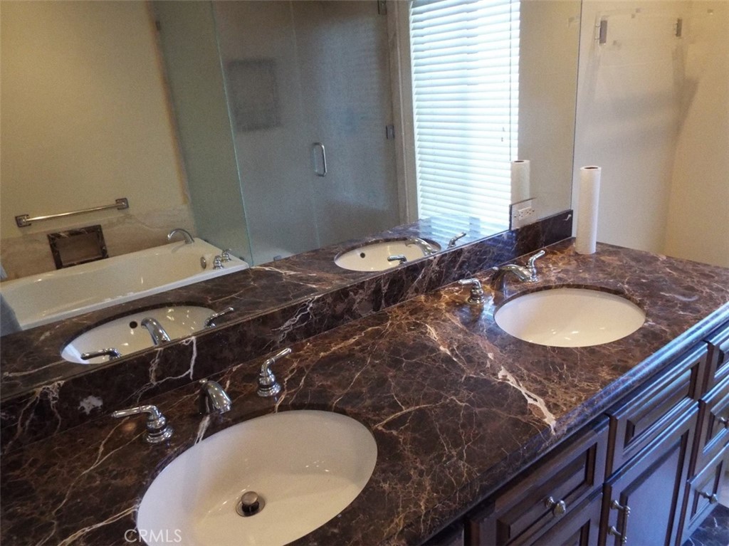 MLS #SR24208832 image #7