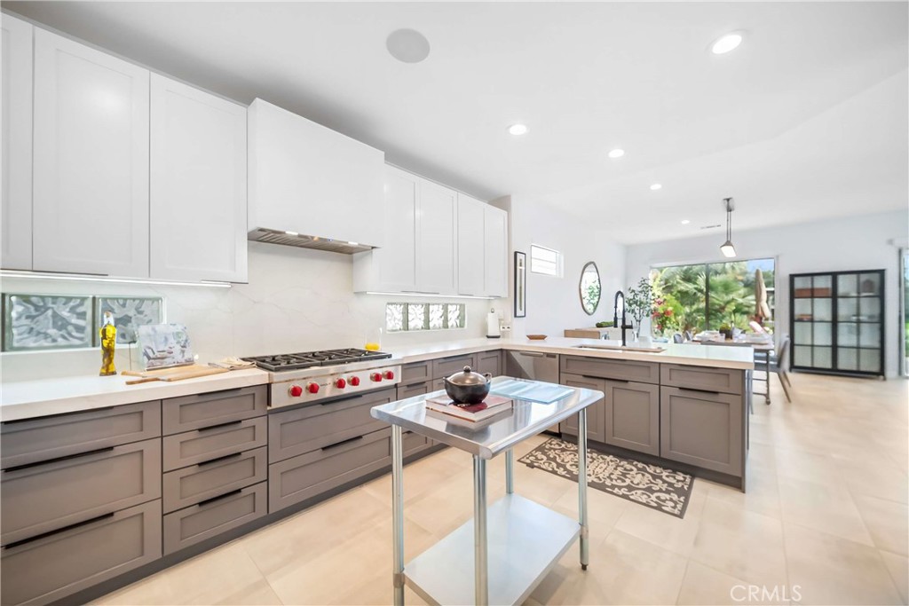 MLS #SR25006081 image #12