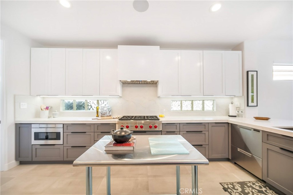 MLS #SR25006081 image #13