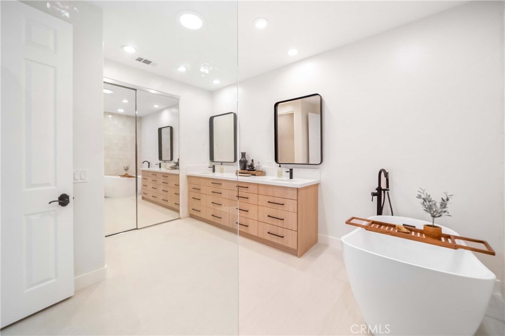 MLS #SR25006081 image #35