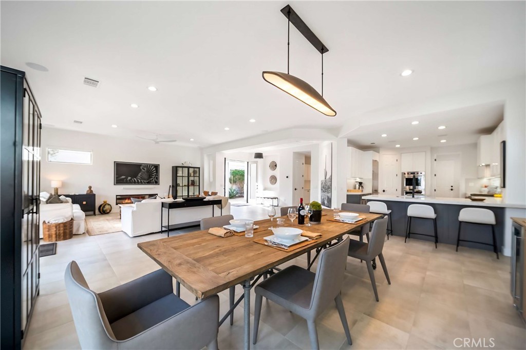 MLS #SR25006081 image #9