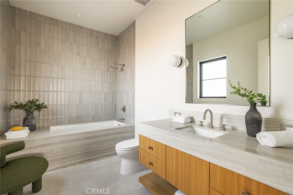 MLS #SR25007297 image #28