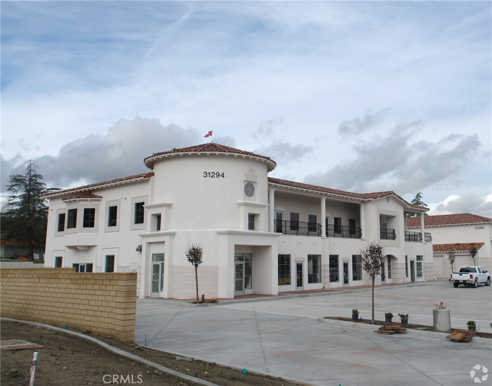 MLS #SR25015966 image #1