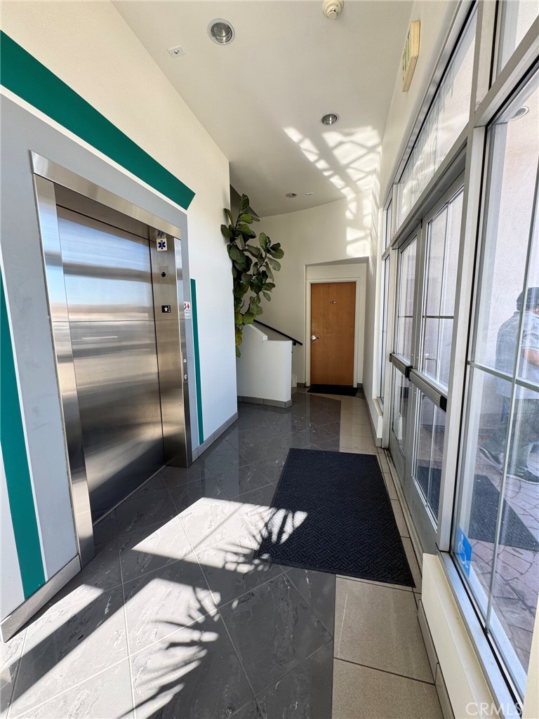 MLS #SR25015966 image #4